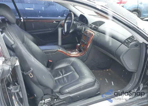 2002 Mercedes-Benz Cl 55 Amg z USA, uszkodzony, nr VIN WDBPJ73J62A024338